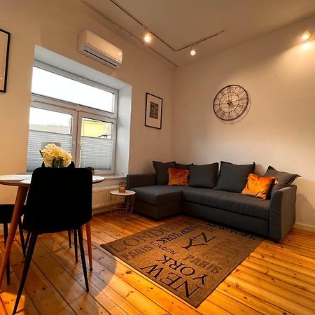 Apartament Calm Przy Rynku Z Klimatyzacja I Parkingiem Kielce Exterior foto
